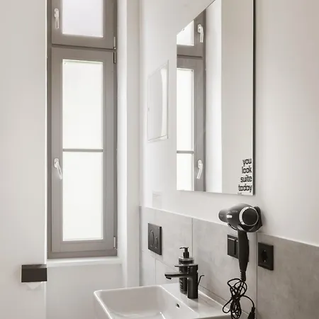 Limehome Trauttmansdorffgasse 아파트